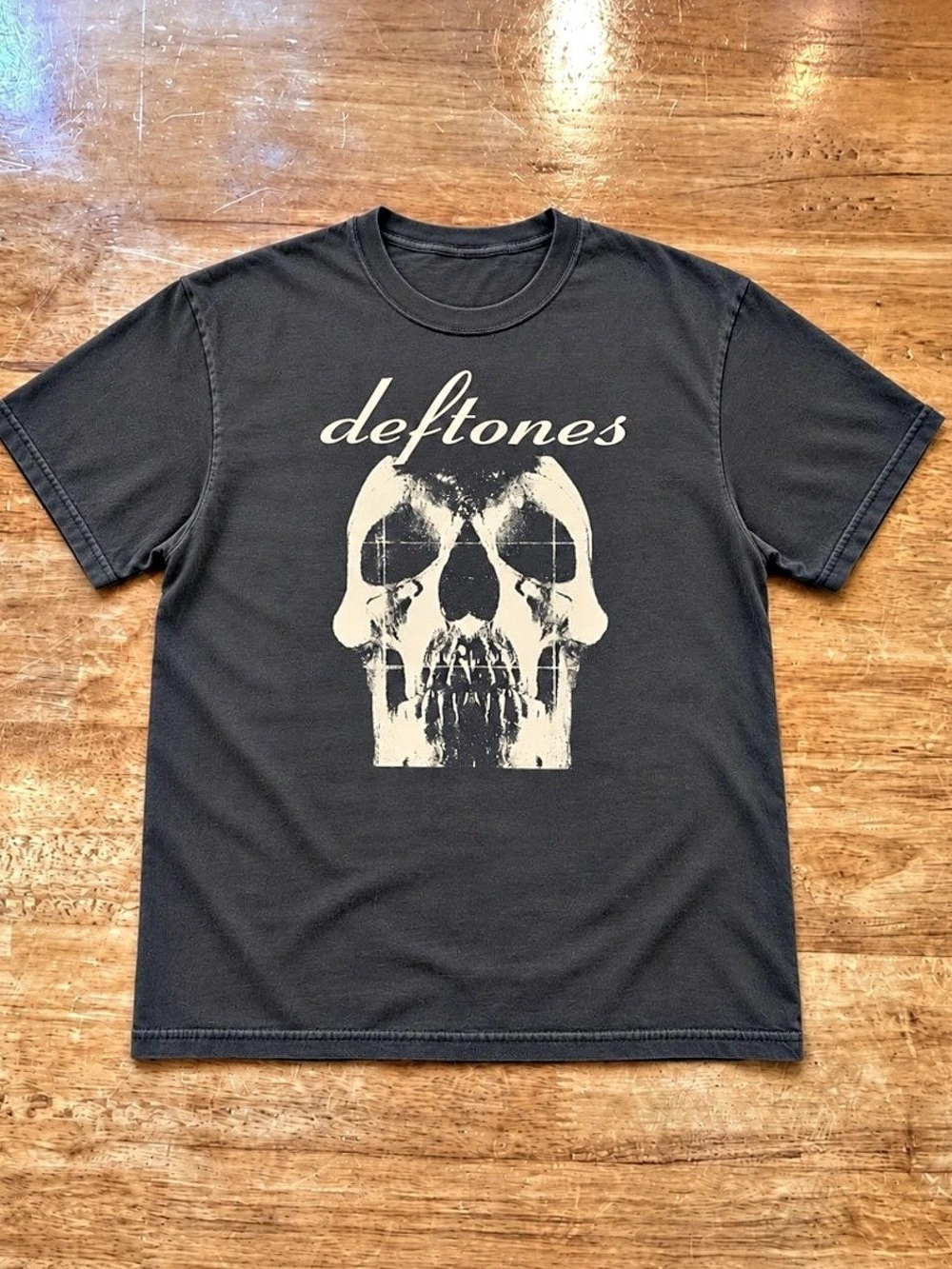Rock Band Deftones Self-Titled Skull Graphic T-Shirt in Pepper